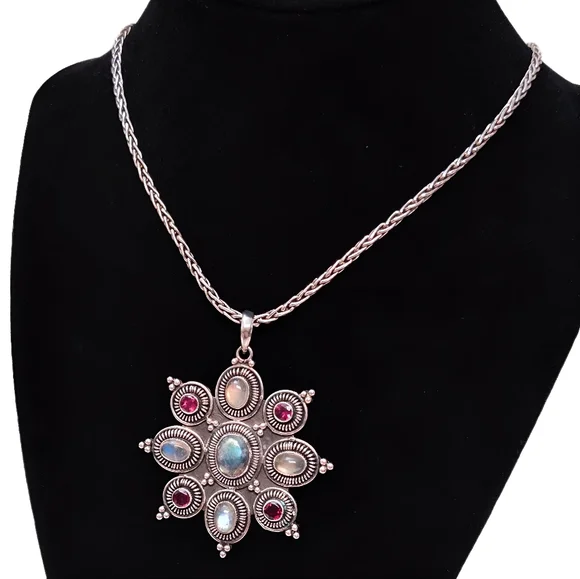 Suarti Sterling Silver Multi Stone Large Starburst or Flower Pendant Necklace - Picture 9 of 10